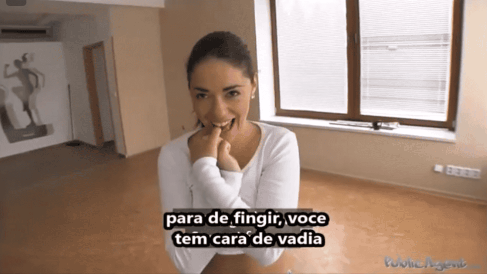 Public agent com legenda fudendo professora da academia