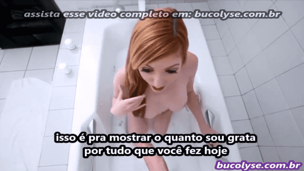 Legendadoporn mãe e filho sexo gostoso onde ela goza muito e depois pede porra quentinha na boca para beber tudo.