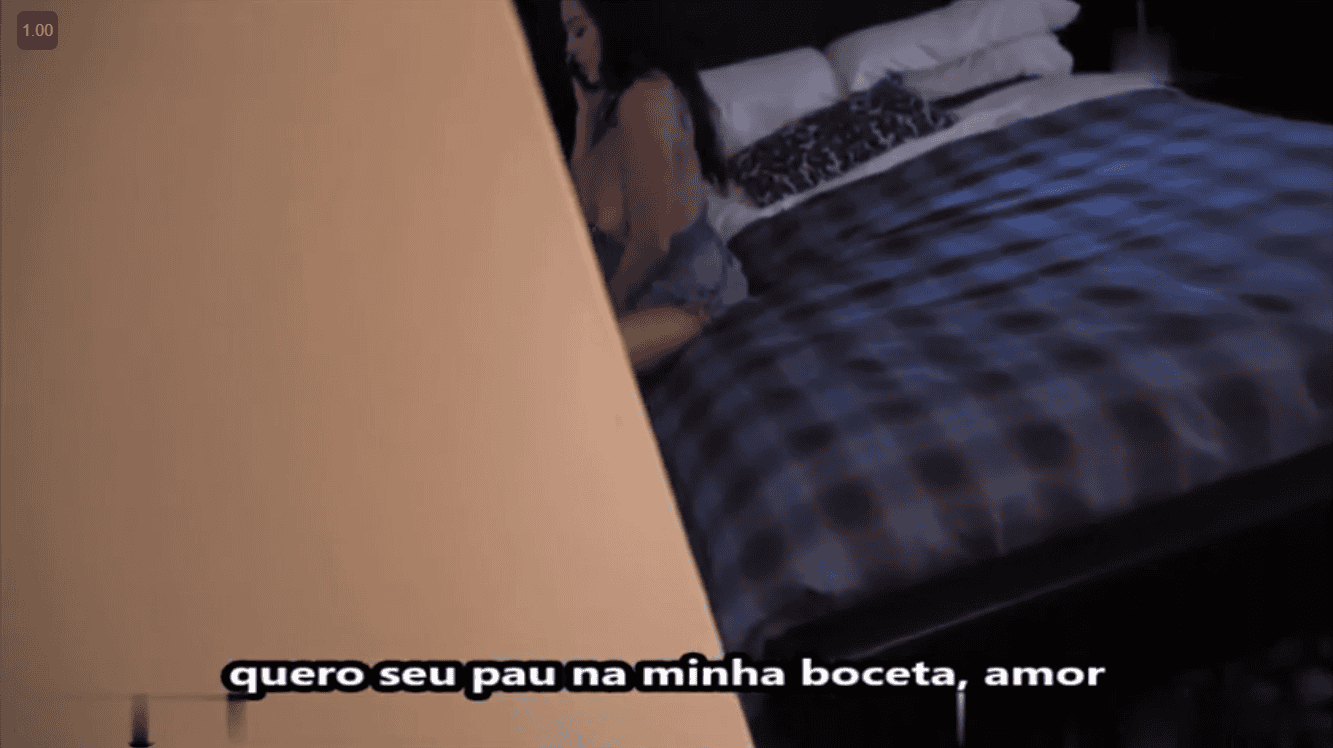 Porn legendado fazendo sexo com a amiga da mãe que é gostosa e uma puta.