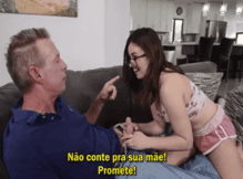 Pornor com legenda padrasto comendo a enteada safada