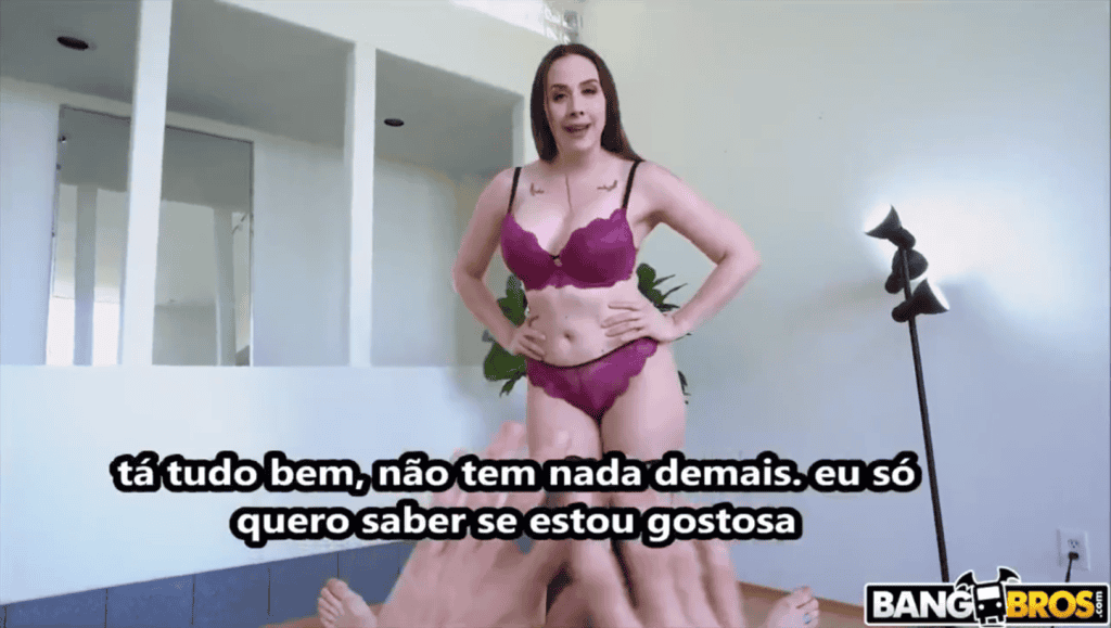 Xvideo legendado com madrasta dando o cu apertadinho pedindo tudo com força, para arrombar gostoso.