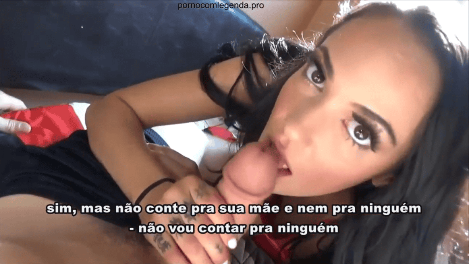 Pornocomlege sobrinho fudendo a tia que adora sentir o pau dele pulsando dentro da boquinha na hora do boquete.