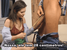 Porno legenda menina medindo o pau do pedreiro