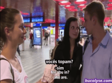 Sexo explicito legendado em uma troca de casal
