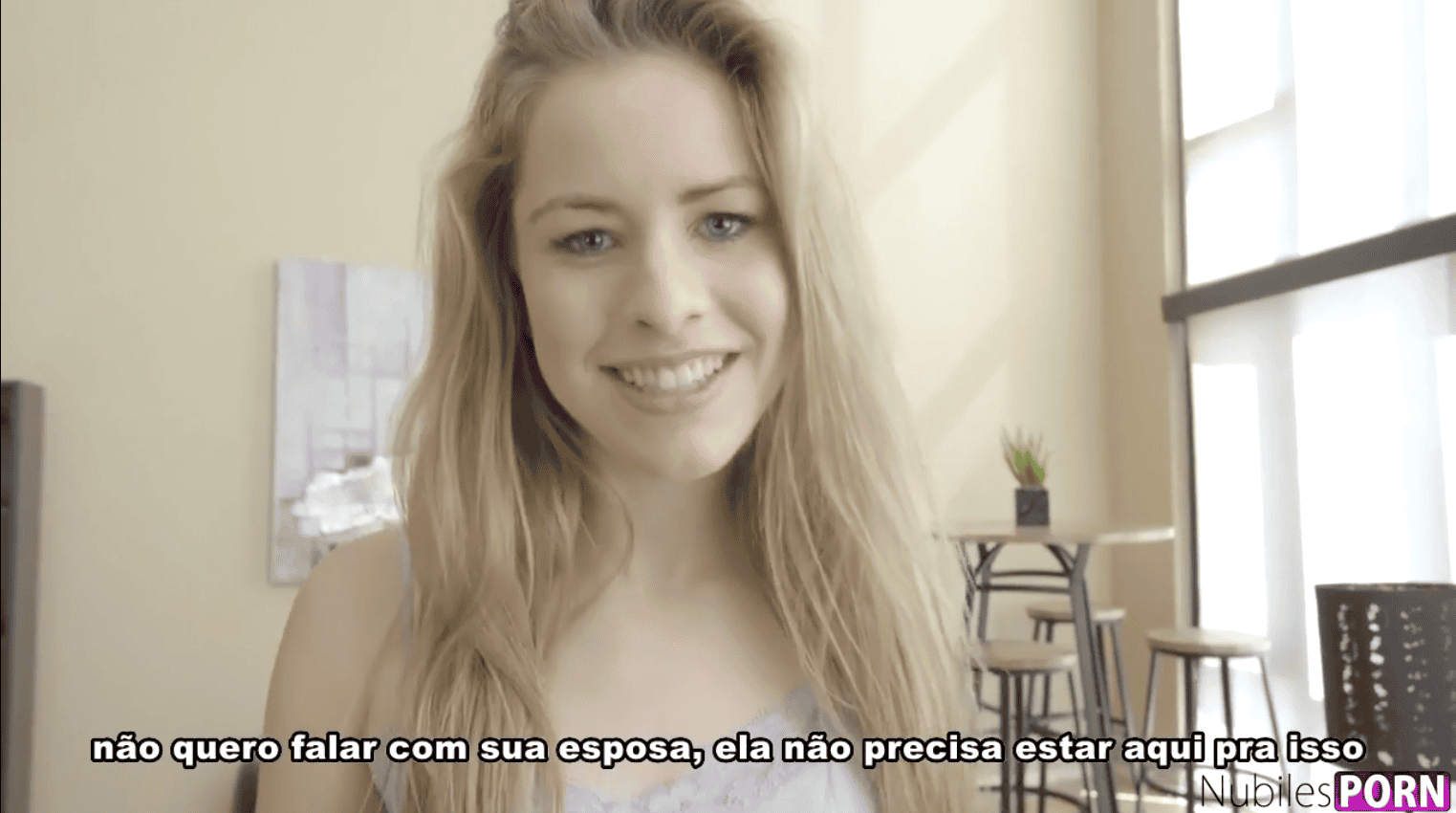 Baba safada chantageando o patrão para fuder no video legendado onde quer o pau arrombado.