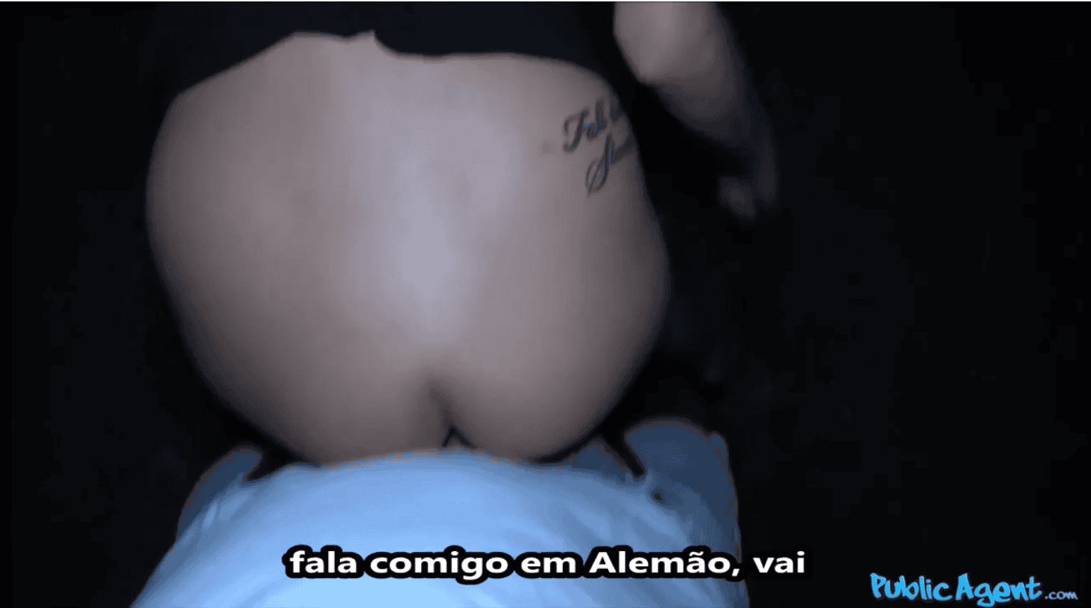 Fudendo a moreninha que precisava de ajuda – Xnxxlegendado. Ela deu gostoso com a bunda empinada.