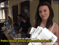 Sexolegendado com garçonete dando a buceta no banheiro