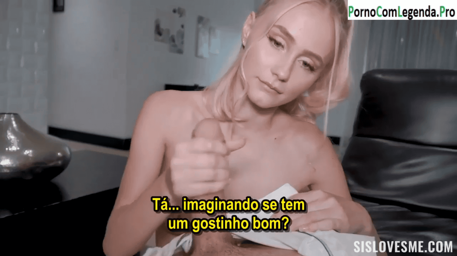 Videospornolegendado com a irmã sapeca.