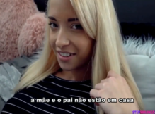 Comendo a buceta da irmã – porno com legenda