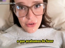 Enteada com tesão fez sexo com o padrasto – porno com legenda