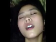 Amiga fudendo com amigo dotado