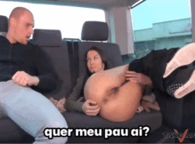 Brasileira fez sexo na van em troca de carona – Sexo legendado