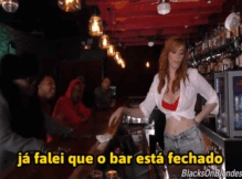 A garçonete fez um GangBang com os clientes – anal legendado