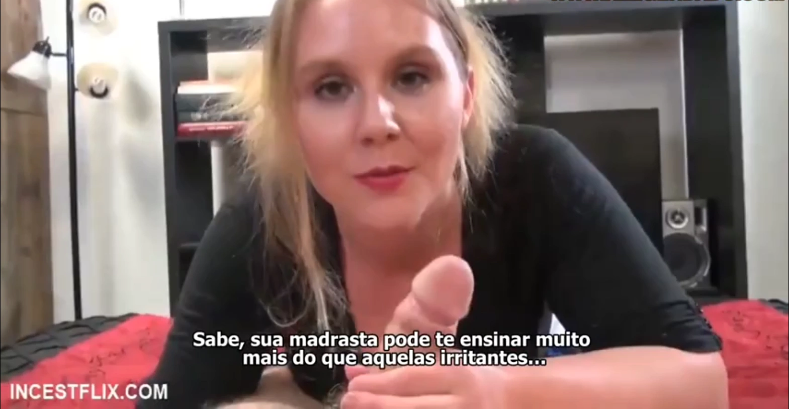 Mãe pediu um favor para o filho nesse incesto legendado bom demais, chegando bem fundo na sua garganta, sem piedade nenhuma