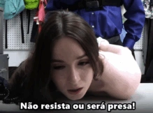 Roubou a loja e foi punida pelo segurança – porno com legenda