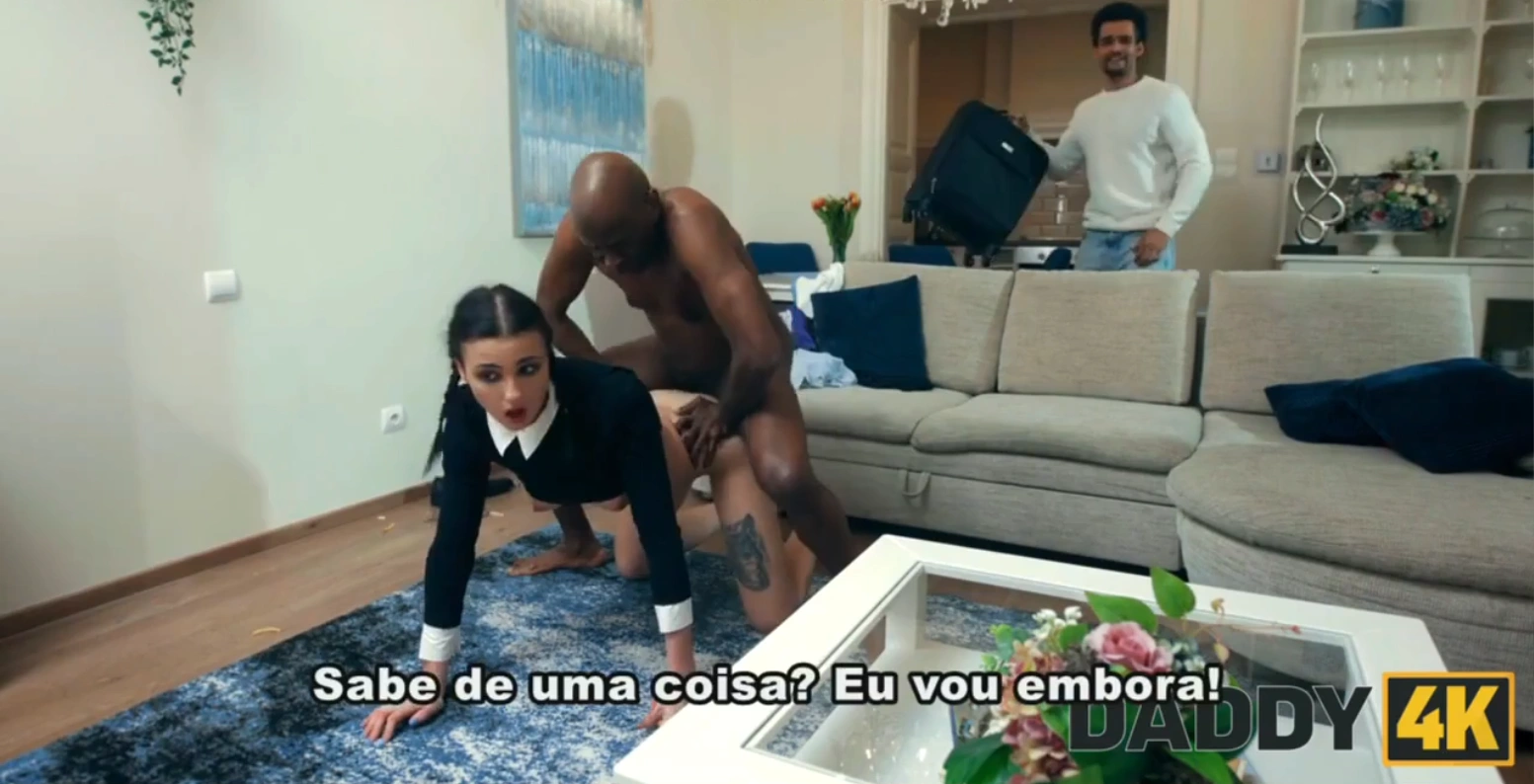 Traindo o marido com o sogro dotado – sexo legendado, dando bem gostoso para ele.