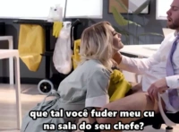 Faxineira libera o cu pro estagiário na sala do chefe – anal legendado