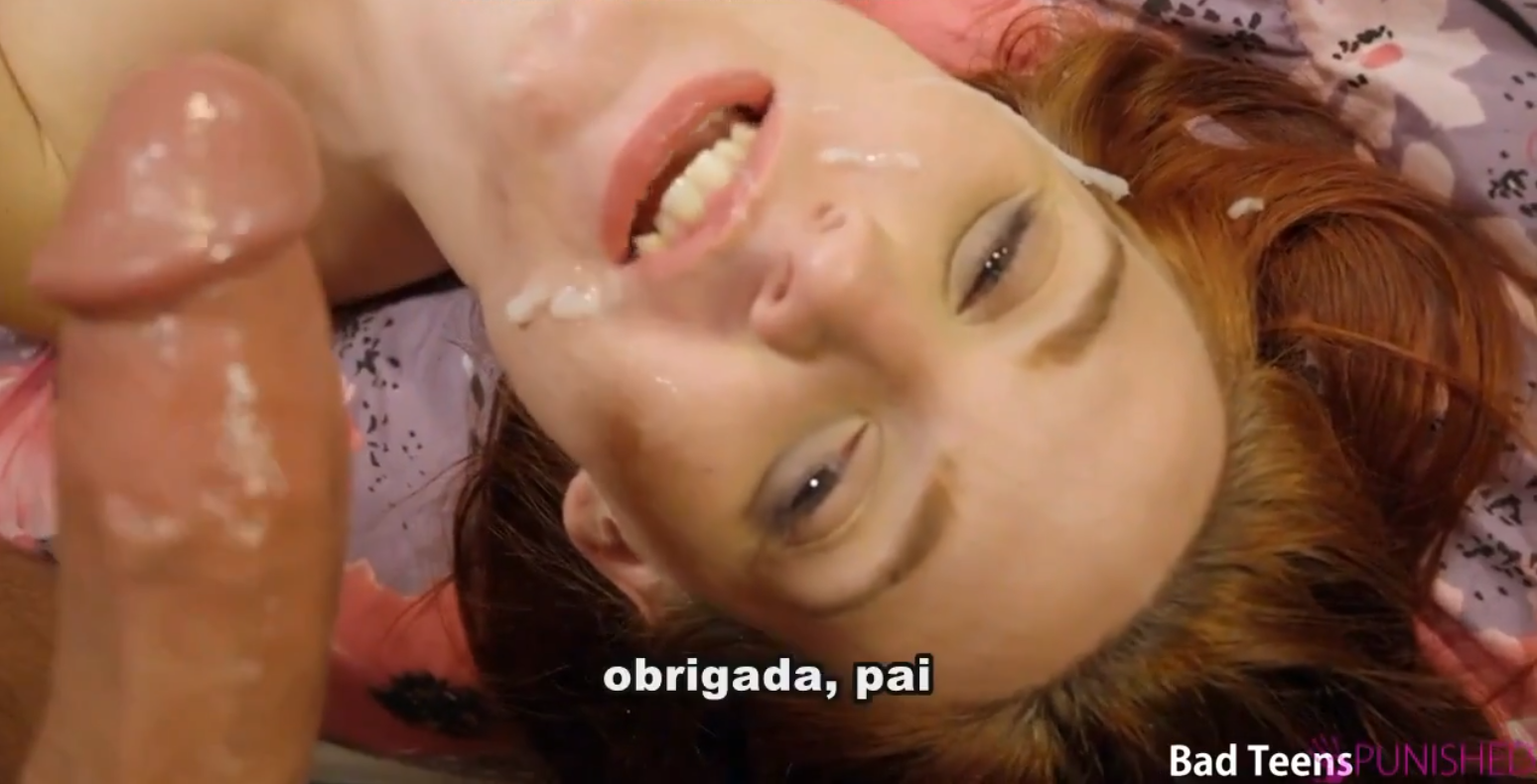Enteada levou o padrasto para cama em video legendado gostoso, Provocando com olhares cheios de desejo e malícia.