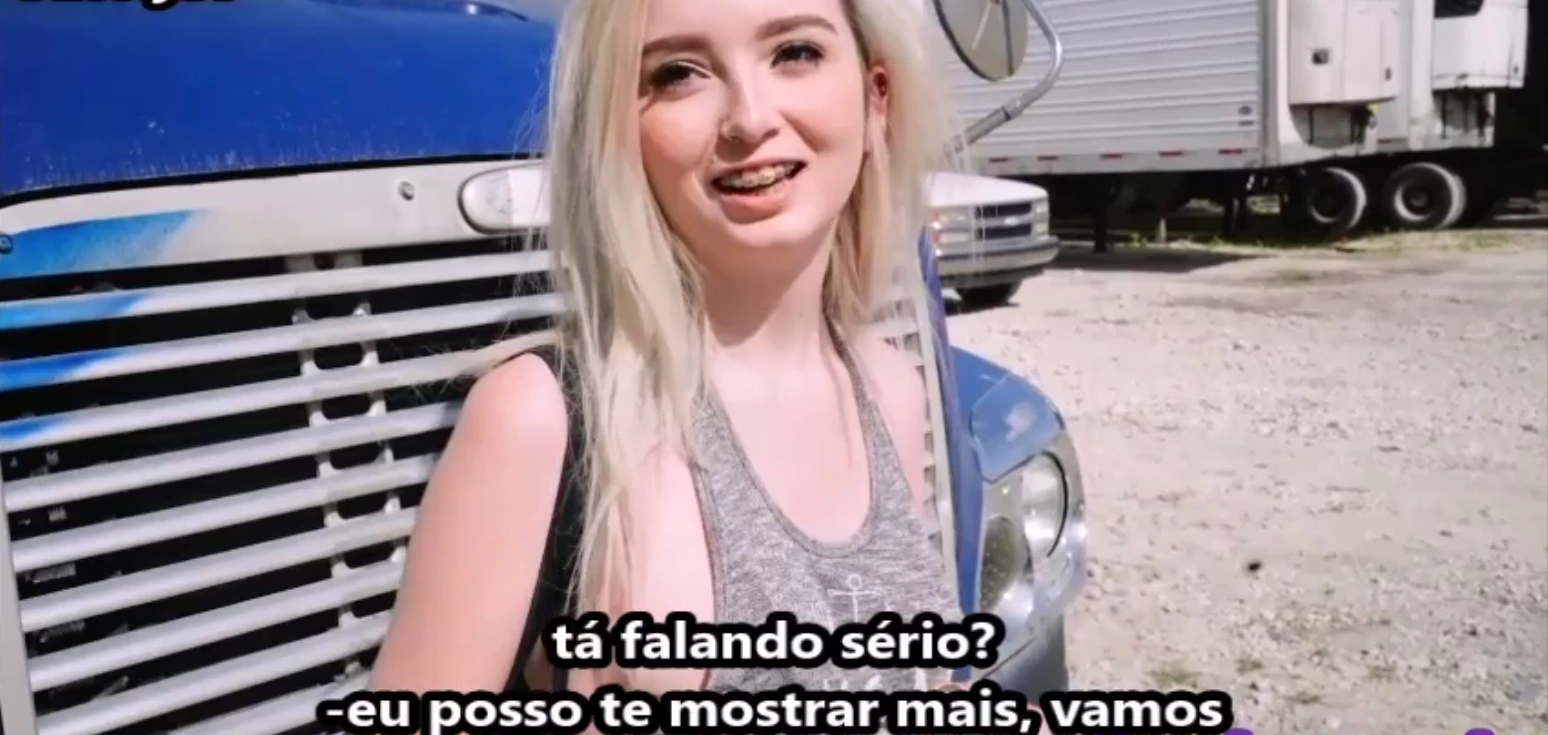 Novinha deu a buceta pro caminhoneiro nesse sexo legendado gostoso, satisfazendo seus desejos mais íntimos e secretos