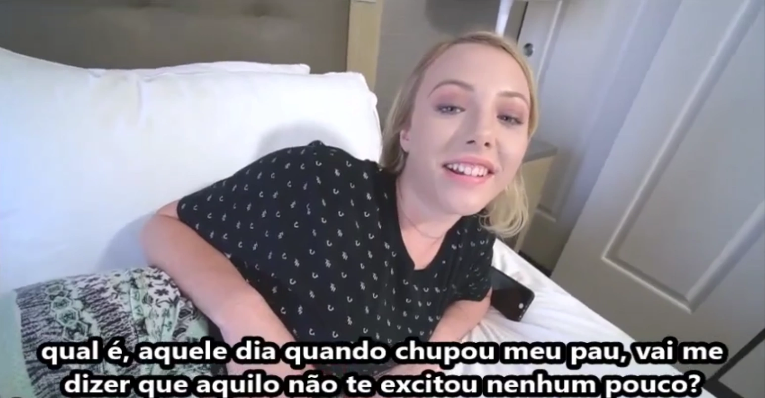 Comendo a buceta da irmã ladra no incesto legendado dos bons, chupando os seios dela com vontade, sentindo os mamilos rijos