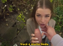 Estudante gostosa dando a buceta por dinheiro – Legendado