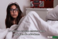 Enteada espiando o padrasto pelado – Porno Com Legenda