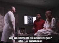Ginecologista se divertindo com a paciente – Legendado